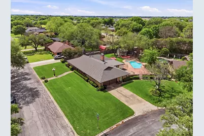 1226 Crestwood Drive, Cleburne, TX 76033 - Photo 32