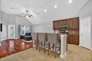 9808 Mullins Crossing Dr, Fort Worth, TX 76126 - Photo 8