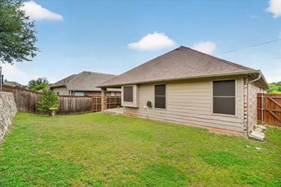 9808 Mullins Crossing Drive, Fort Worth, TX 76126 - Photo 38