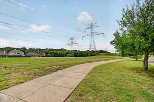 9808 Mullins Crossing Dr, Fort Worth, TX 76126 - Photo 40