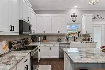 393 E Pennsylvania Avenue, Van, TX 75790 - Photo 18