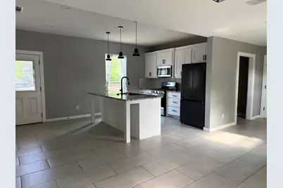 202 4th Street, Joshua, TX 76058 - Photo 4