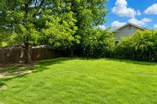 202 4th St, Joshua, TX 76058 - Photo 36