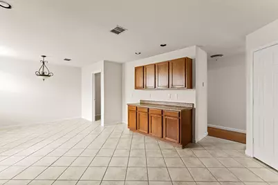 1416 Erin Drive, Burleson, TX 76028 - Photo 14
