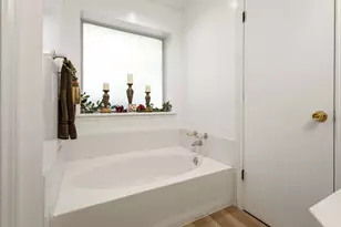 225 Juniper Ridge Ct, DeSoto, TX 75115 - Photo 22