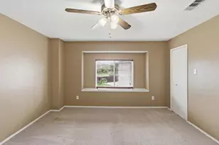 531 Pecan Leaf Dr, Lancaster, TX 75146 - Photo 18