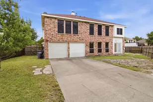 531 Pecan Leaf Dr, Lancaster, TX 75146 - Photo 24