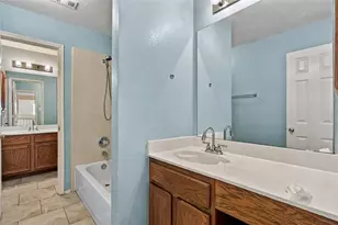 531 Pecan Leaf Dr, Lancaster, TX 75146 - Photo 20