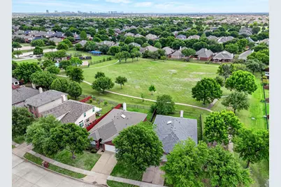 1369 Royal Oaks Drive, Frisco, TX 75036 - Photo 38