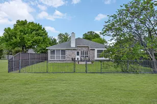 1369 Royal Oaks Dr, Frisco, TX 75036 - Photo 34