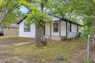 103 N Mill St, Savoy, TX 75479 - Photo 2