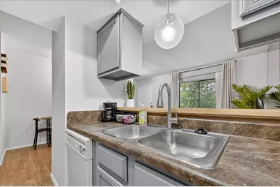 1810 N Garrett Avenue #222, Dallas, TX 75206 - Photo 10