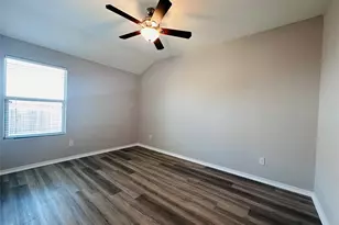 215 Belmont Park Dr, Ponder, TX 76259 - Photo 8