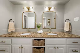 9616 Vinewood Dr, Dallas, TX 75228 - Photo 20
