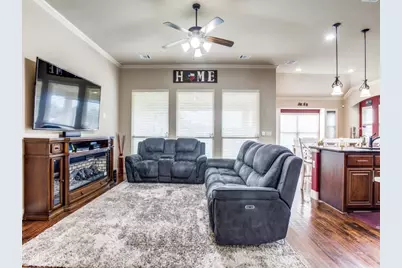 804 Longhorn Drive, Aubrey, TX 76227 - Photo 6