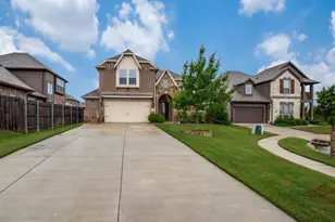 804 Longhorn Drive, Aubrey, TX 76227 - Photo 2
