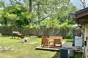 709 Contour Dr, Mexia, TX 76667 - Photo 8