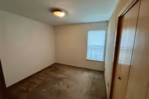 858 Lexington Dr, Lancaster, TX 75134 - Photo 20