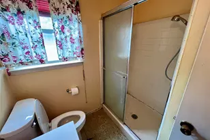 858 Lexington Dr, Lancaster, TX 75134 - Photo 14