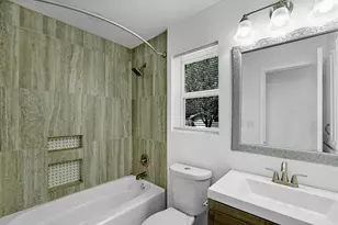 2604 Danny Ln, Farmers Branch, TX 75234 - Photo 4