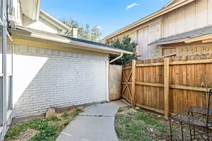 2200 Seville Ct, Dalworthington Gardens, TX 76013 - Photo 26