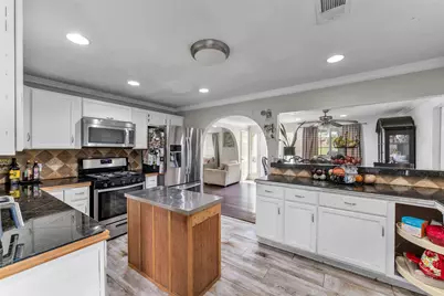 312 Bryan Drive, Garland, TX 75042 - Photo 12