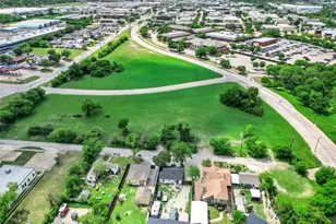 312 Bryan Dr, Garland, TX 75042 - Photo 32