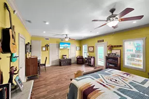 931 Bahama Dr, Port Bolivar, TX 77650 - Photo 32