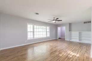805 S Seaman St, Eastland, TX 76448 - Photo 6