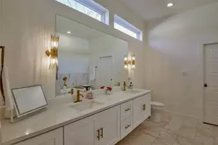 4560 Jackson Bend Ct, Granbury, TX 76049 - Photo 20