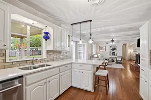 1216 Hilltop Dr, Cleburne, TX 76033 - Photo 14