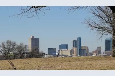 1200 E Maddox Avenue, Fort Worth, TX 76104 - Photo 6