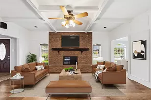 200 Sunny Crest Dr, Murphy, TX 75094 - Photo 2