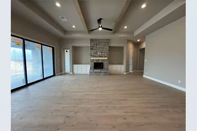 144 Chapowits, Godley, TX 76044 - Photo 6