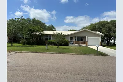 406 S Williams Street, Hamilton, TX 76531 - Photo 1
