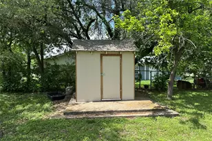 406 S Williams St, Hamilton, TX 76531 - Photo 32