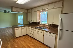 406 S Williams St, Hamilton, TX 76531 - Photo 12