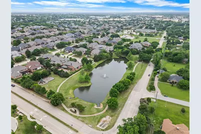 2800 Garrett Drive, Highland Village, TX 75077 - Photo 32