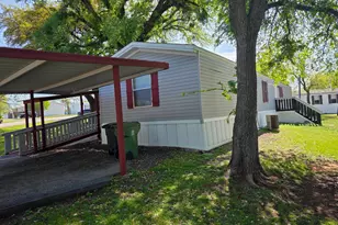 115 Yates Cir, Aledo, TX 76008 - Photo 4