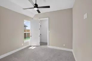 140 Chapowits, Godley, TX 76044 - Photo 38