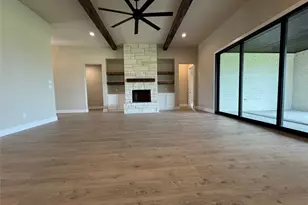 140 Chapowits, Godley, TX 76044 - Photo 8