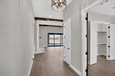 140 Chapowits, Godley, TX 76044 - Photo 6