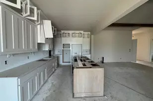 140 Chapowits, Godley, TX 76044 - Photo 6