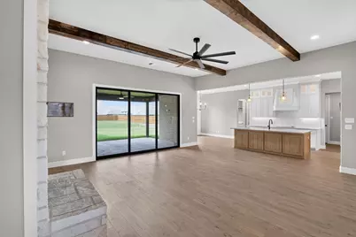 140 Chapowits, Godley, TX 76044 - Photo 10