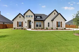 140 Chapowits, Godley, TX 76044 - Photo 2