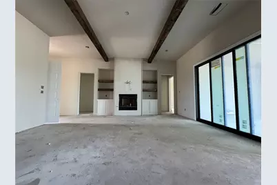 140 Chapowits, Godley, TX 76044 - Photo 4