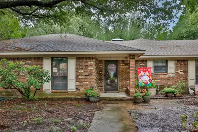 2002 Everglade Drive, Gainesville, TX 76240 - Photo 2