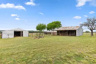589 County Rd 4150, Clifton, TX 76634 - Photo 16