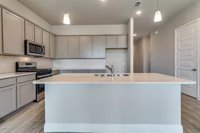 1319 Beach Boulevard, Sherman, TX 75090 - Photo 8