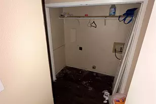 309 Simpson Dr, Southmayd, TX 75092 - Photo 16